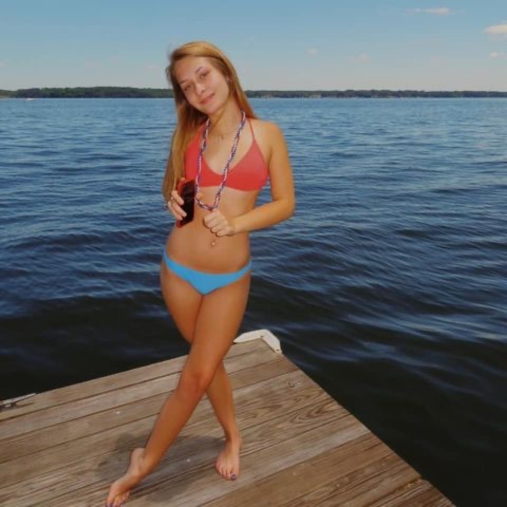 Meet your Posher, Reese